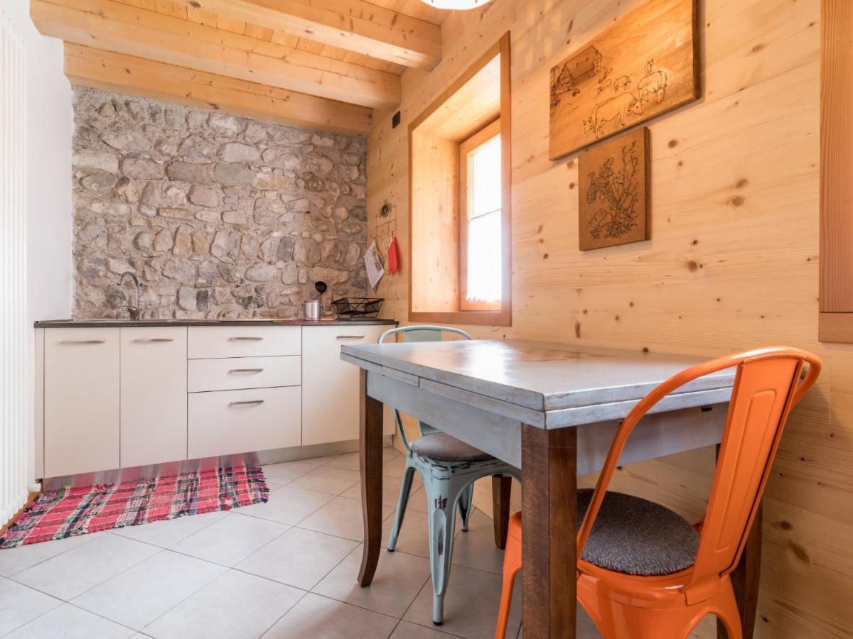 Apartment Albergo Diffuso - Cjasa Ustin-4 By Interhome Barcis Exterior photo